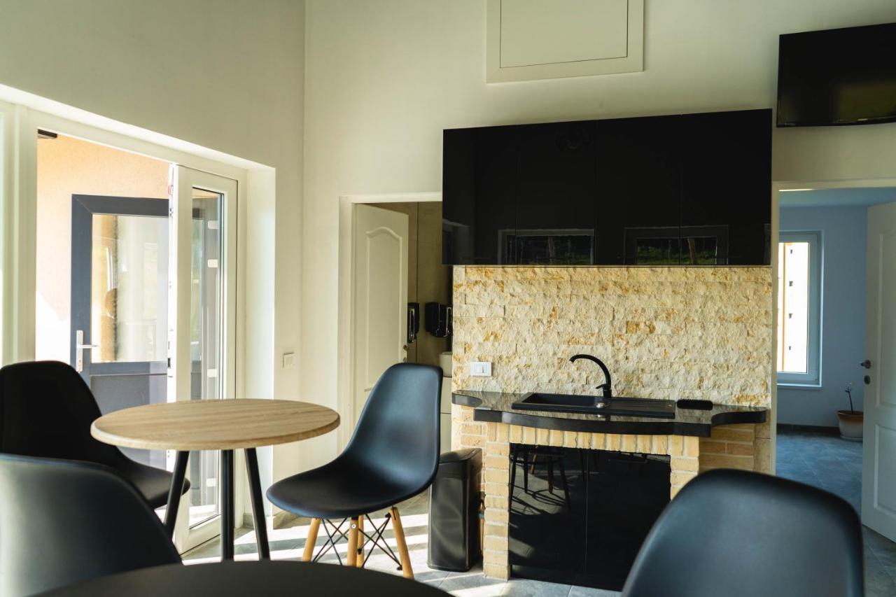 Velvet Home Vatra Dornei Extérieur photo